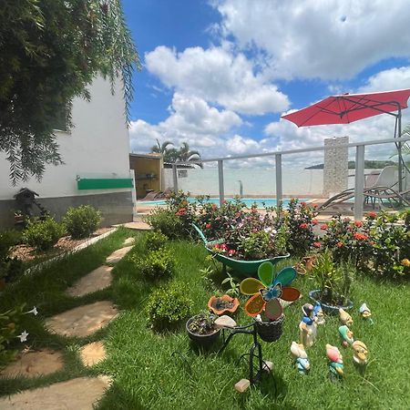 Pousada Paraiso Das Aguas Capitolio Bagian luar foto
